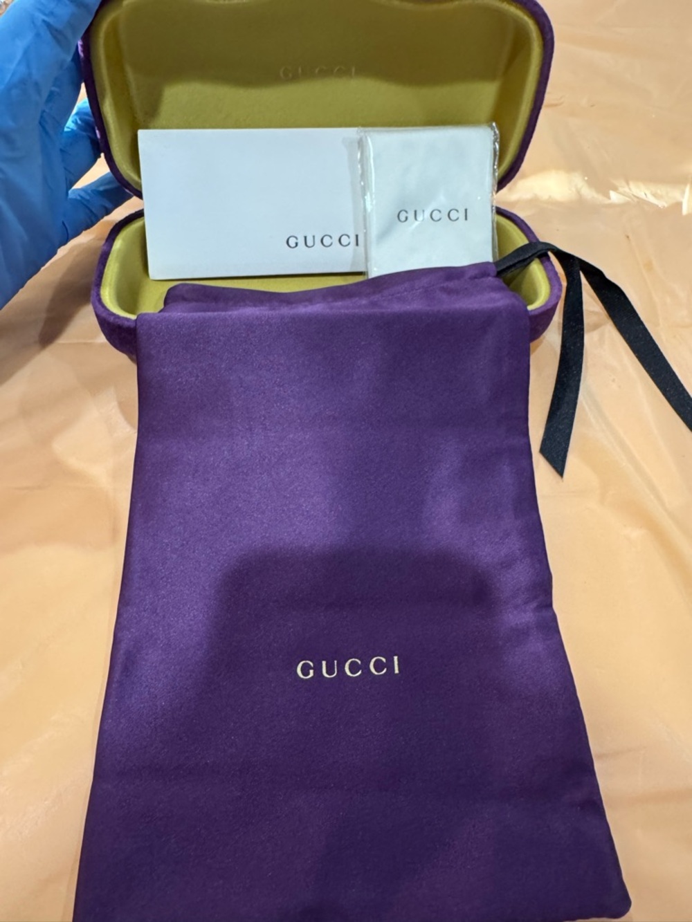 Gucci Sunglasses Cases in Teal and Purple - Picture 5 of 6